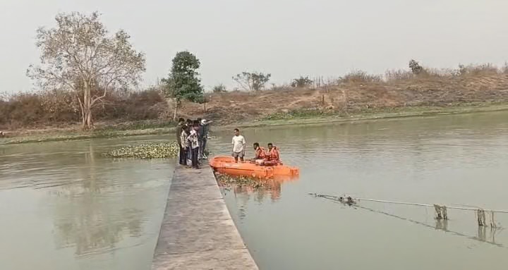 कोरबा: हसदेव नदी में नहाने गए चार दोस्त, एक तेज बहाव में बहा, बचाने कूदे दोस्त भी बाल-बाल बचे