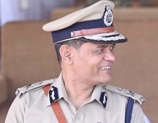 छत्तीसगढ़: आपत्तिजनक फोटो वायरल होने के बाद IG रतन लाल डांगी निलंबित, गरिमा के प्रतिकूल आचरण पर गाज