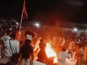 कोरबा: हनुमान जयंती कार्यक्रम में हादसा, मां काली बनकर करतब दिखा रही महिला आग की चपेट में आई; बचाने आए दो साथी भी झुलसे