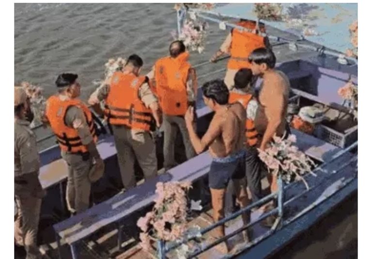 यमुना में स्टीमर डूबा, 10 पर्यटकों की मौत, 10 से ज्यादा लोग लापता; सभी पंजाब के रहने वाले