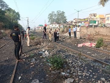 कोरबा: रेलवे ट्रैक पर युवक का कटा शव मिला, पहचान और मौत के कारण की जांच में जुटी पुलिस