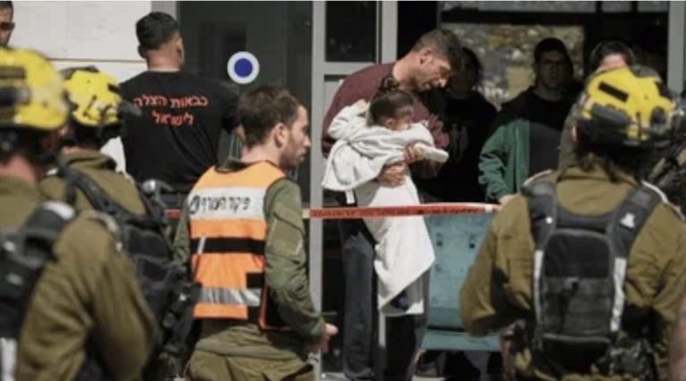 ‘भारतीय नागरिक जल्द से जल्द देश छोड़ने की प्रक्रिया शुरू करें‘; तेहरान स्थित भारतीय दूतावास ने जारी की एडवाइजरी