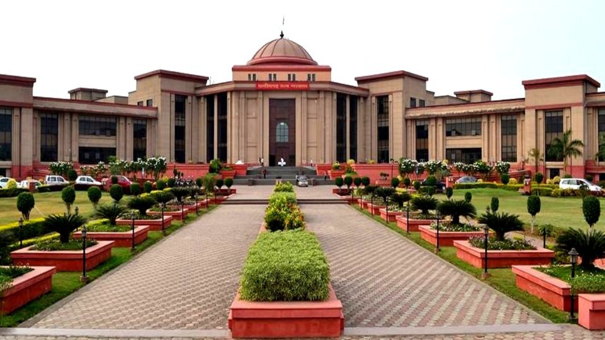 छत्तीसगढ़: शादी से बचने प्रेमिका का गला रेता, उसकी मासूम बेटी को भी मार-डाला; हाईकोर्ट बोला-बेहद क्रूर और बर्बर घटना, उम्रकैद बरकरार