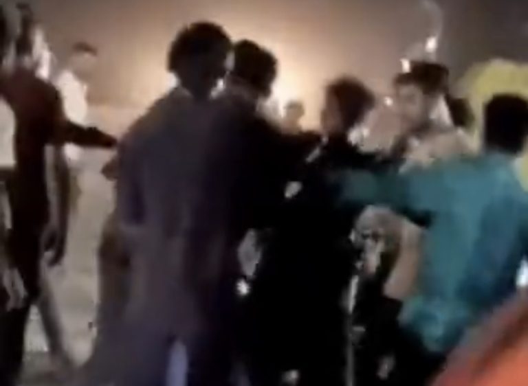 कोरबा : सीतामणी चौक पर युवक के साथ 10-15 लोगों ने की मारपीट, गंभीर घायल; किया गया रायपुर रेफर