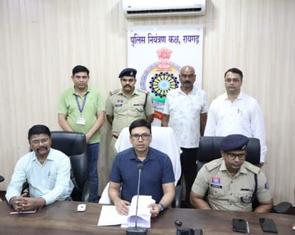 रायगढ़: ब्रांडेड शराब के नाम पर चायपत्ती का रंग, स्प्रिट का नशा, एक आरोपी गिरफ्तार; दो अब भी फरार