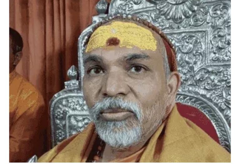 अयोध्या के राम मंदिर से करोड़ों के चढ़ावे की चोरी, शंकराचार्य अविमुक्तेश्वरानंद बोले- ‘शिलान्यास से ही हो रहीं चोरियां’
