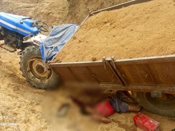 कोरबा: मुरुम लदा ट्रैक्टर पलटा, चालक की मौत; दूसरे घायल का इलाज जारी
