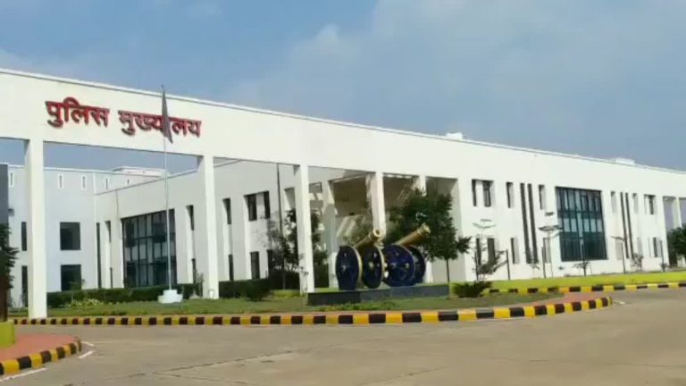 छत्तीसगढ़: पुलिस विभाग में बड़ा फेरबदल, 64 इंस्पेक्टर किये गए इधर से उधर