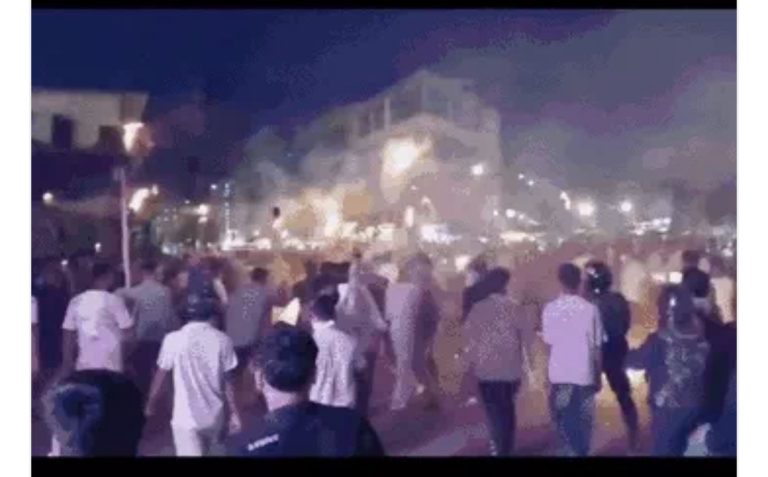 नेपाल में कांवड़ यात्रा के दौरान डीजे बजाने पर हिंसा, आगजनी, पथराव के बाद फायरिंग; 2 की मौत, 2 जिलों में कर्फ्यू