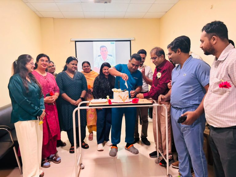 कोरबा: एनकेएच में मनाया गया डॉक्टर्स-डे, मरीजों की सेवा का लिया संकल्प
