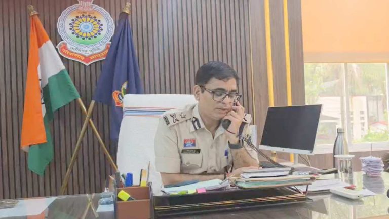 छत्तीसगढ़: प्रशिक्षु IPS पर 1 करोड़ रिश्वत मांगने का आरोप, IG ने कहा- जांच प्रभावित न हो इसलिए ASI और आरक्षक लाइन अटैच