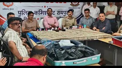 छत्तीसगढ़: देशभर में अरबों रुपए की ठगी करने वाले 7 गिरफ्तार, 4 करोड़ से अधिक का कैश बरामद; खुद को बताते थे D कंपनी का सदस्य
