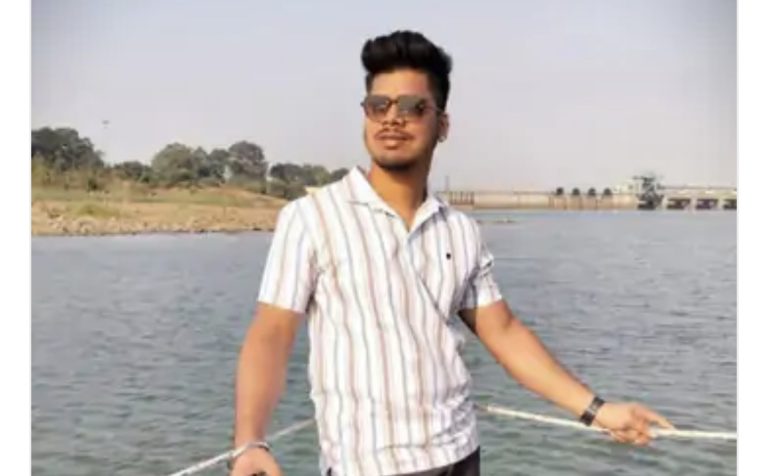 बिलासपुर में कोरबा के ट्रांसपोर्टर ने लगाई फांसी, लॉज में मिली लाश