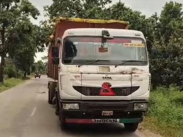 कोरबा: अंधेरे में खड़े ट्रेलर से जा भिड़ी तेज रफ्तार बाइक, युवक की मौके पर मौत