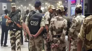 CISF कैंप में जवान ने साथियों पर चलाई गोलियां, असिस्टेंट कमांडेंट समेत 4 की मौत; बहस के बाद हुई फायरिंग