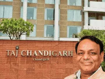 रायपुर के बिजनेसमैन की चंडीगढ़ ताज होटल में मिली लाश, रात में मिलने आई युवती हिरासत में